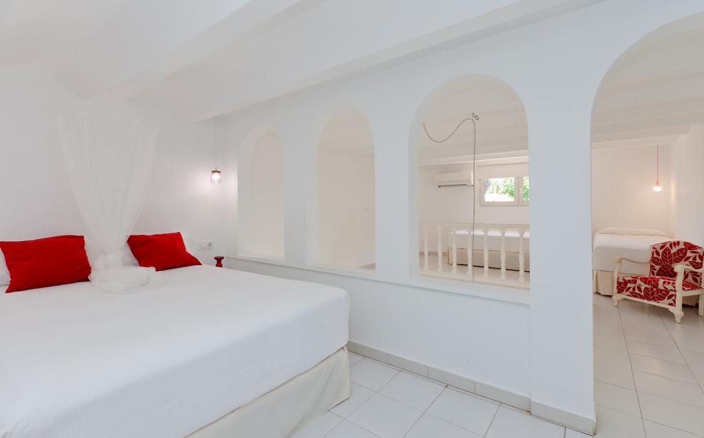 Apartamentos MR La Raconà Santa Llucia Exterior foto