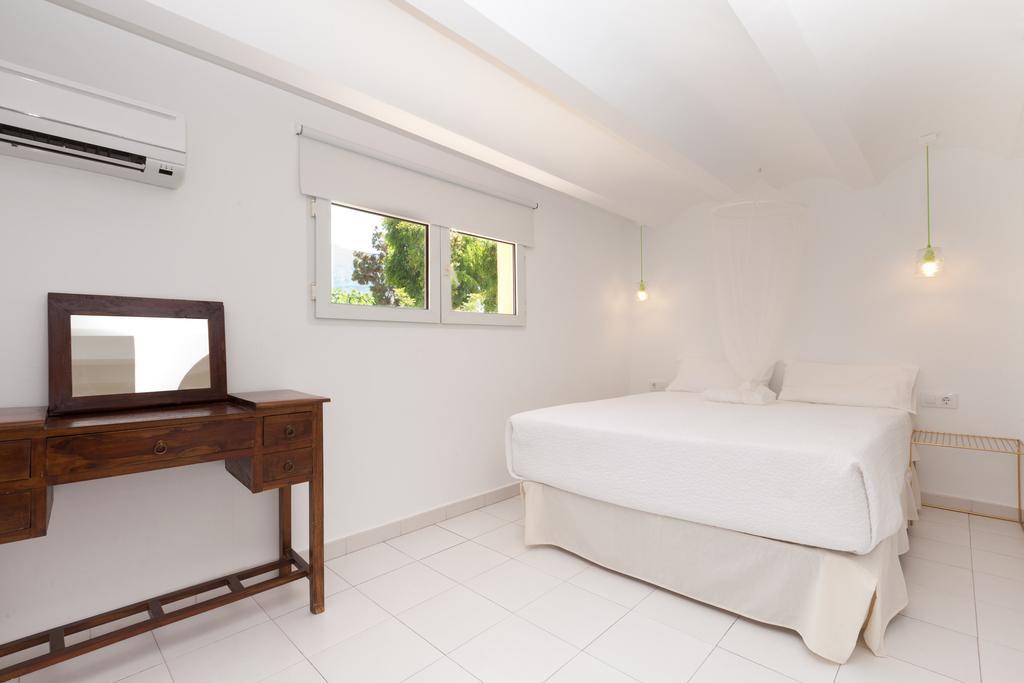 Apartamentos MR La Raconà Santa Llucia Exterior foto